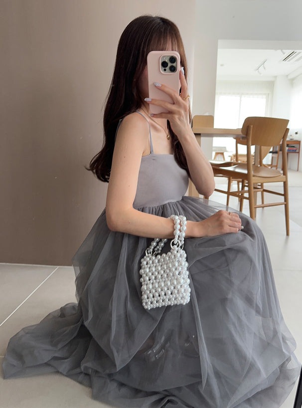 兩著薄紗褶吊帶裙