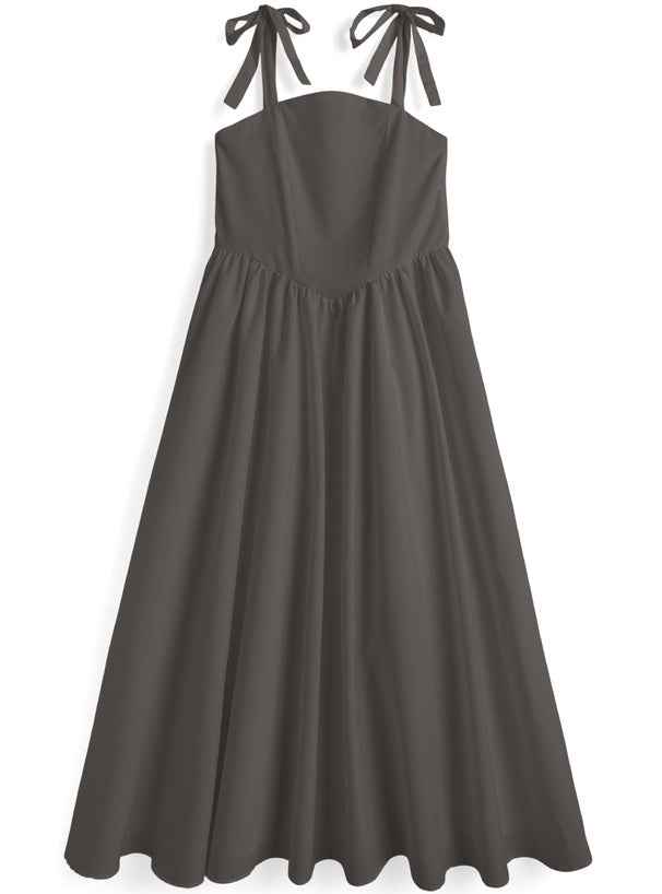 簡約款蝴蝶吊帶喇叭裙