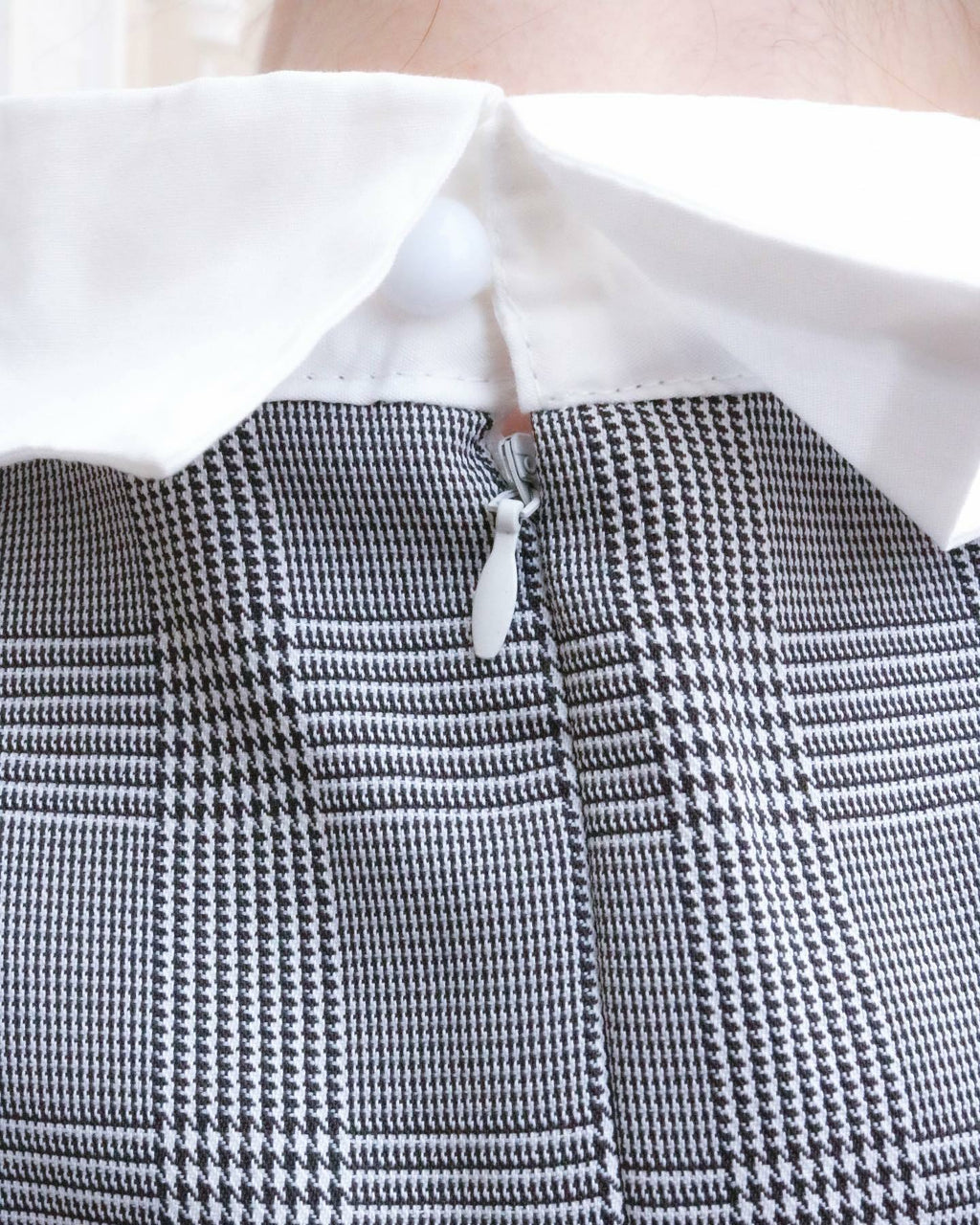 襯衫對接褶邊連衣裙