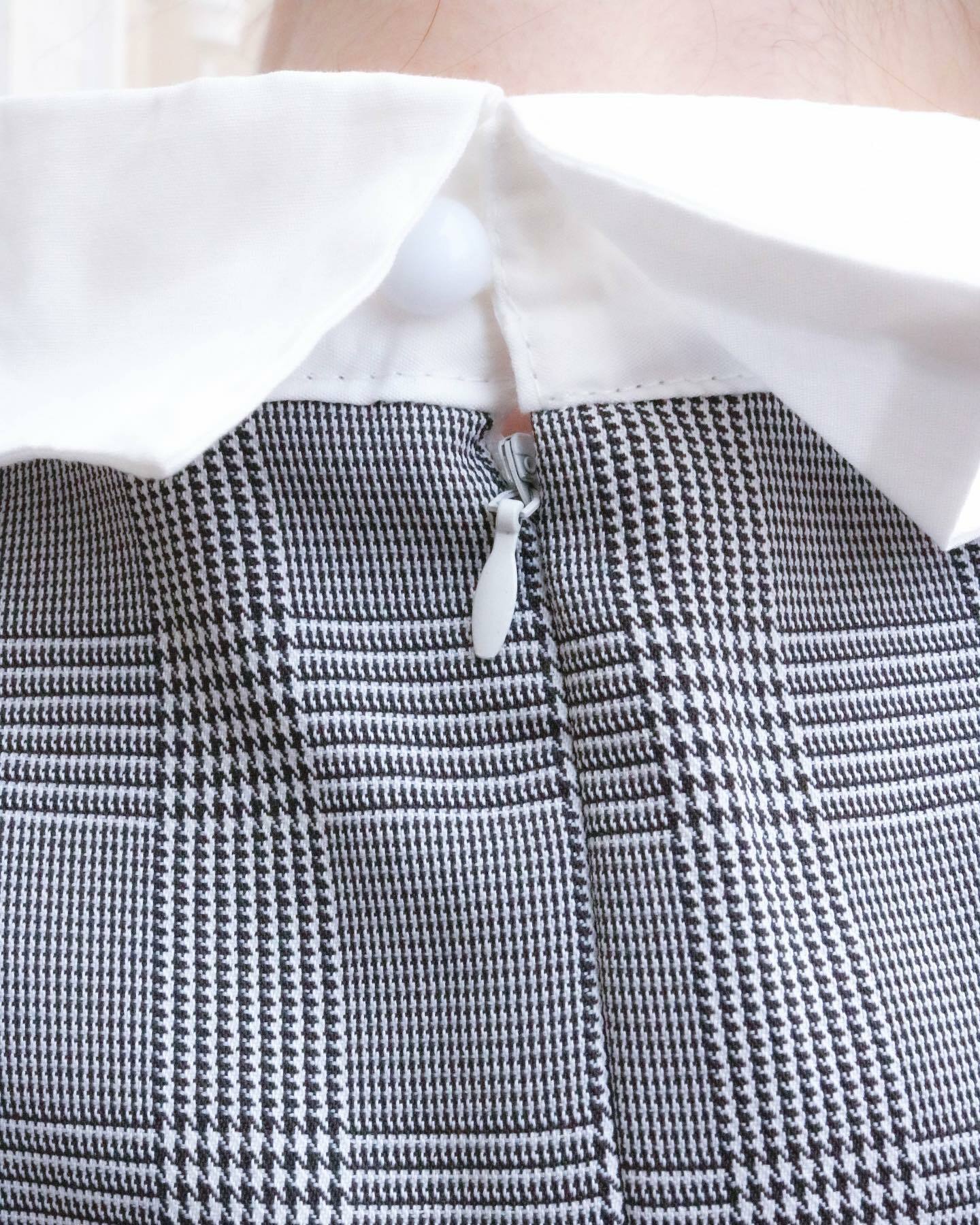 襯衫對接褶邊連衣裙