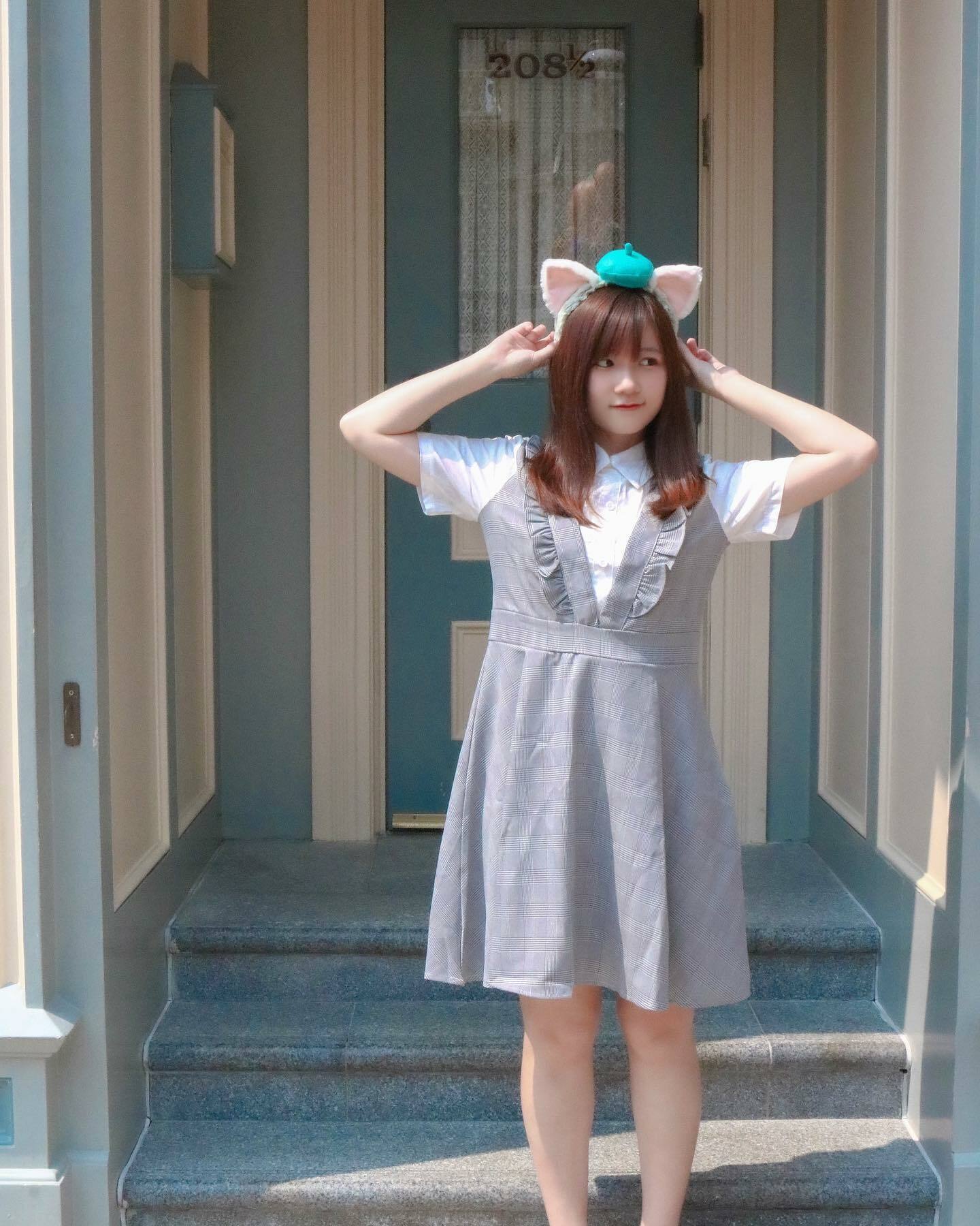 襯衫對接褶邊連衣裙