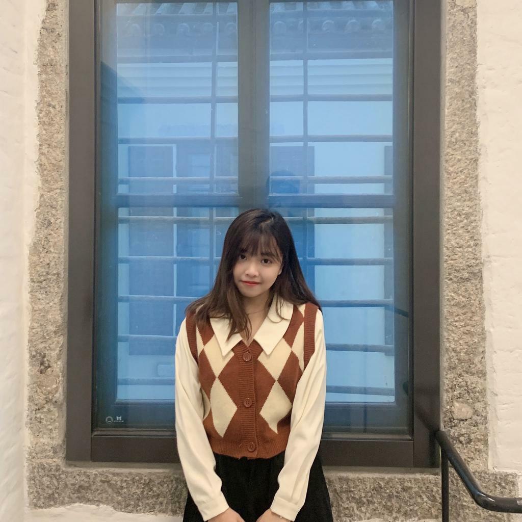 假兩件菱格裇衫