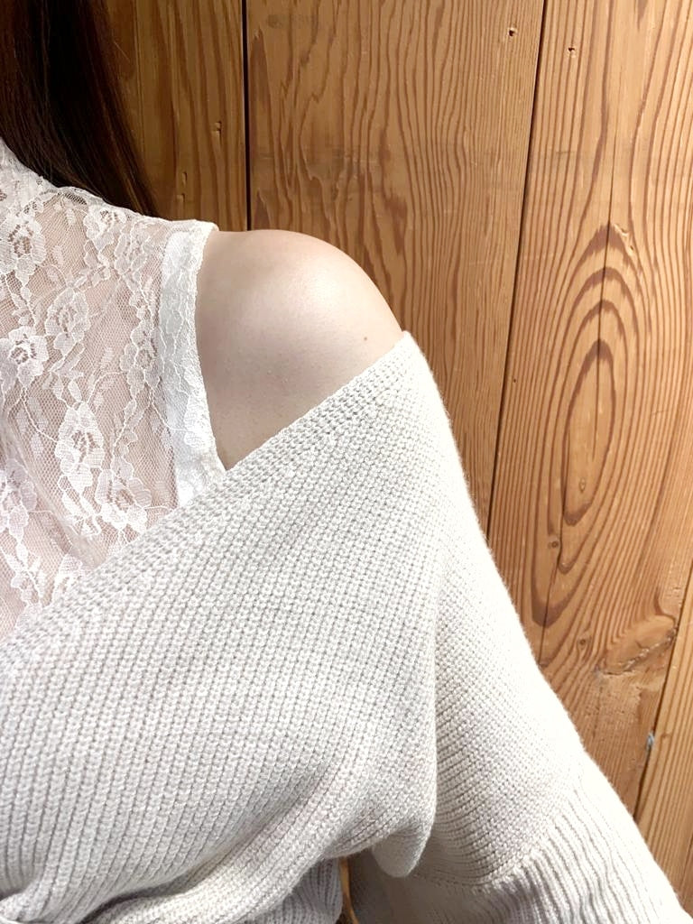 2way蕾絲接合針織上衣