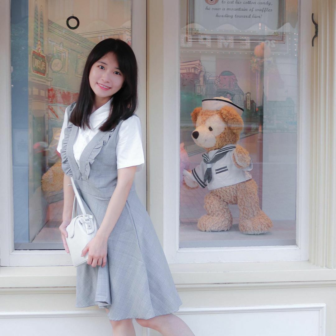 襯衫對接褶邊連衣裙