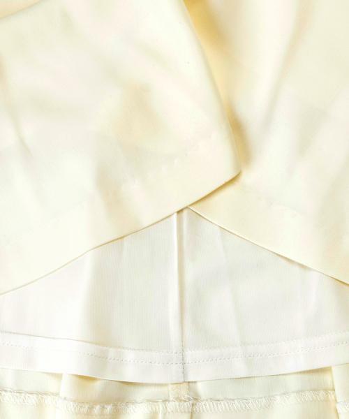 露肩簡約風連身裙