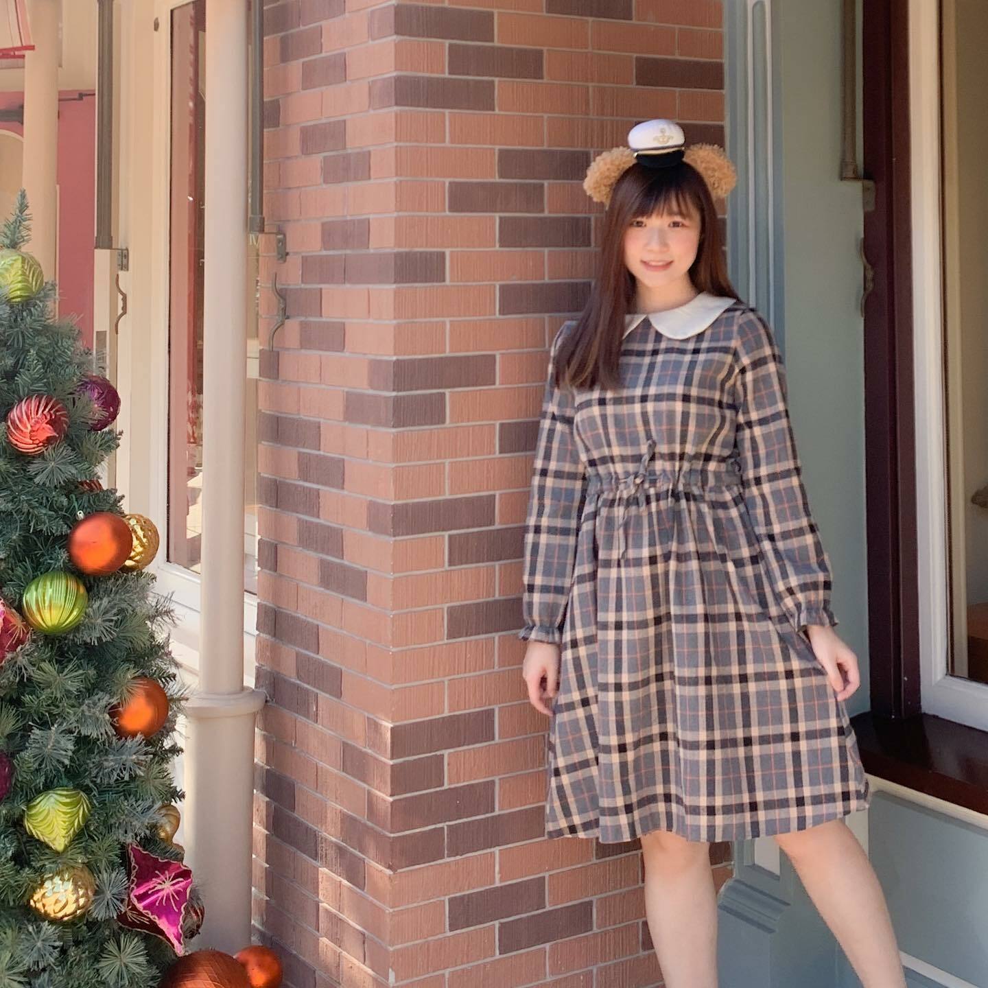 小圓領格仔連身裙