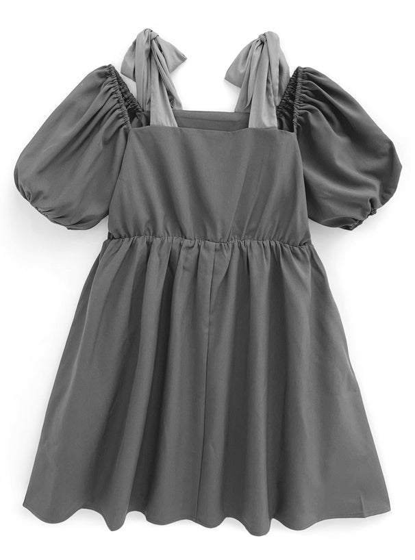 露肩緞帶喇叭裙