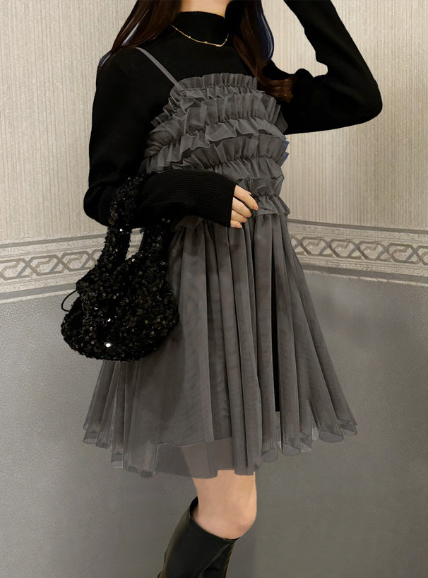 褶邊薄紗 x 針織裙