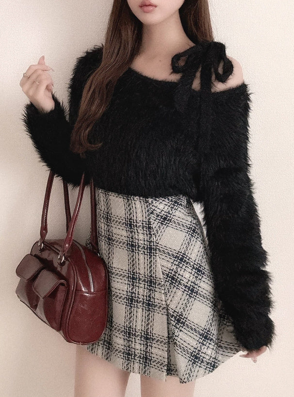 一字肩羽毛針織絲帶上衣