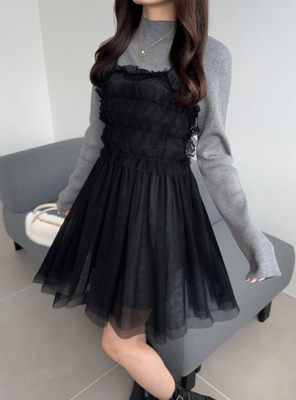 褶邊薄紗 x 針織裙